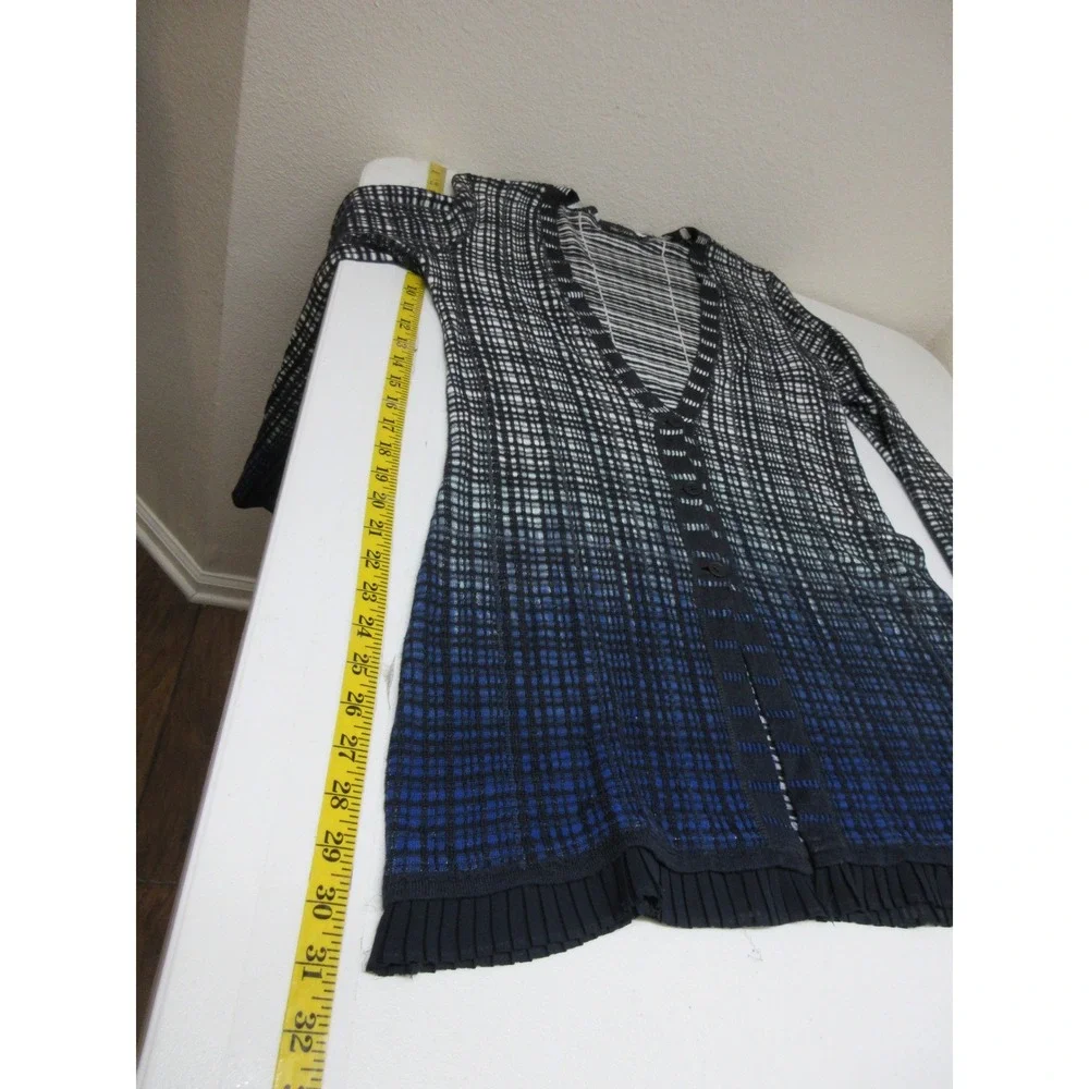 NIC+ZOE Sweater Womens Size S Ombre Plaid Button Front Office Career Ruffle Hem